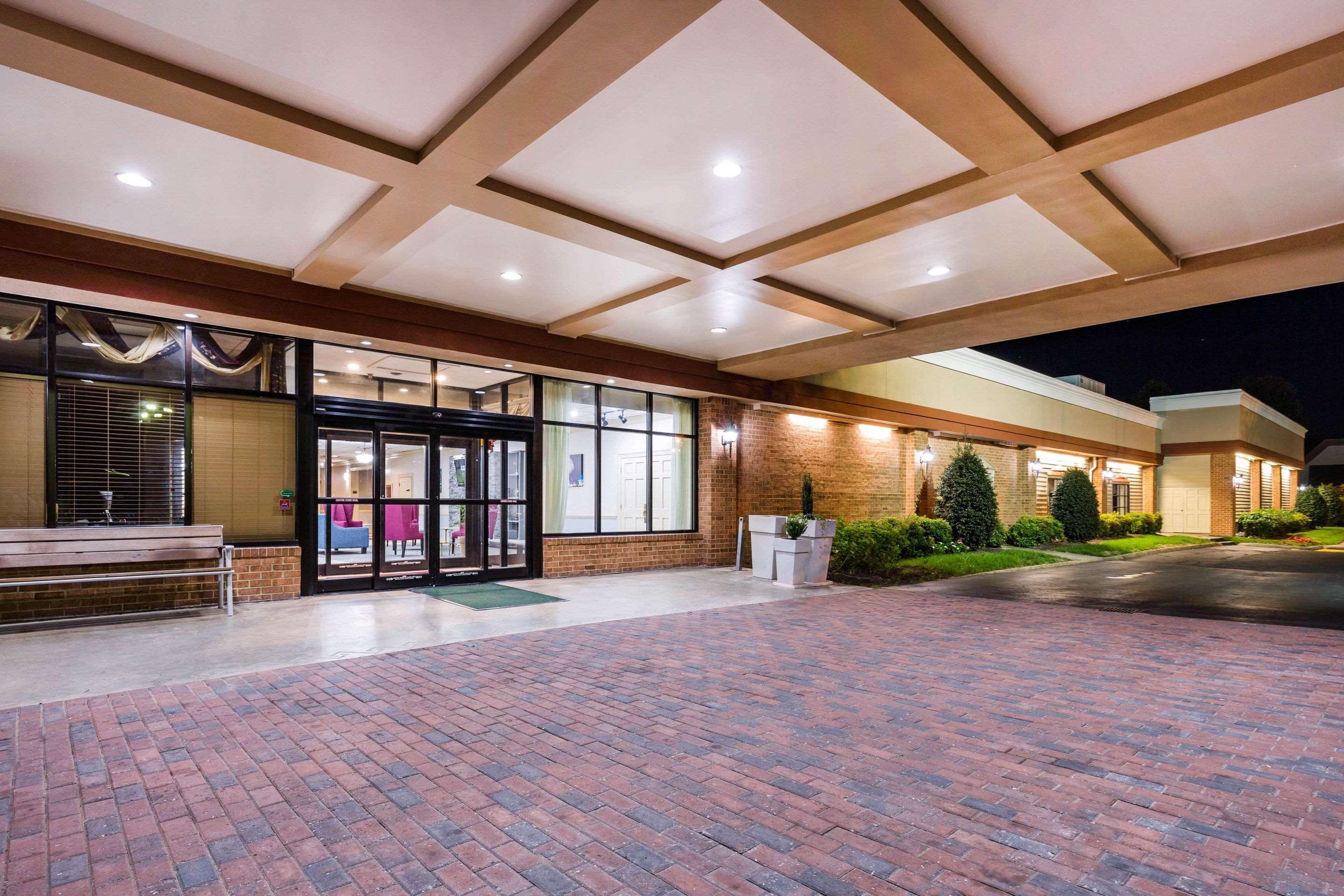 Days Hotel By Wyndham Williamsburg I-64 Exterior foto